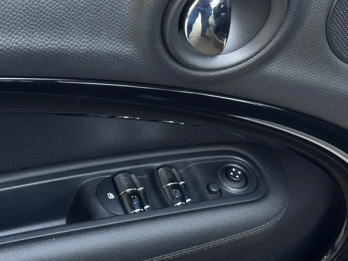 1.6 Cooper Pepper NL-AUTO | NAVI | GOED ONDERHOUDEN
