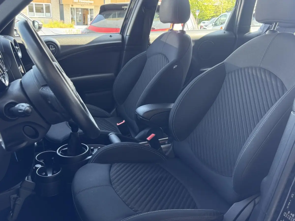 1.6 Cooper Pepper NL-AUTO | NAVI | GOED ONDERHOUDEN