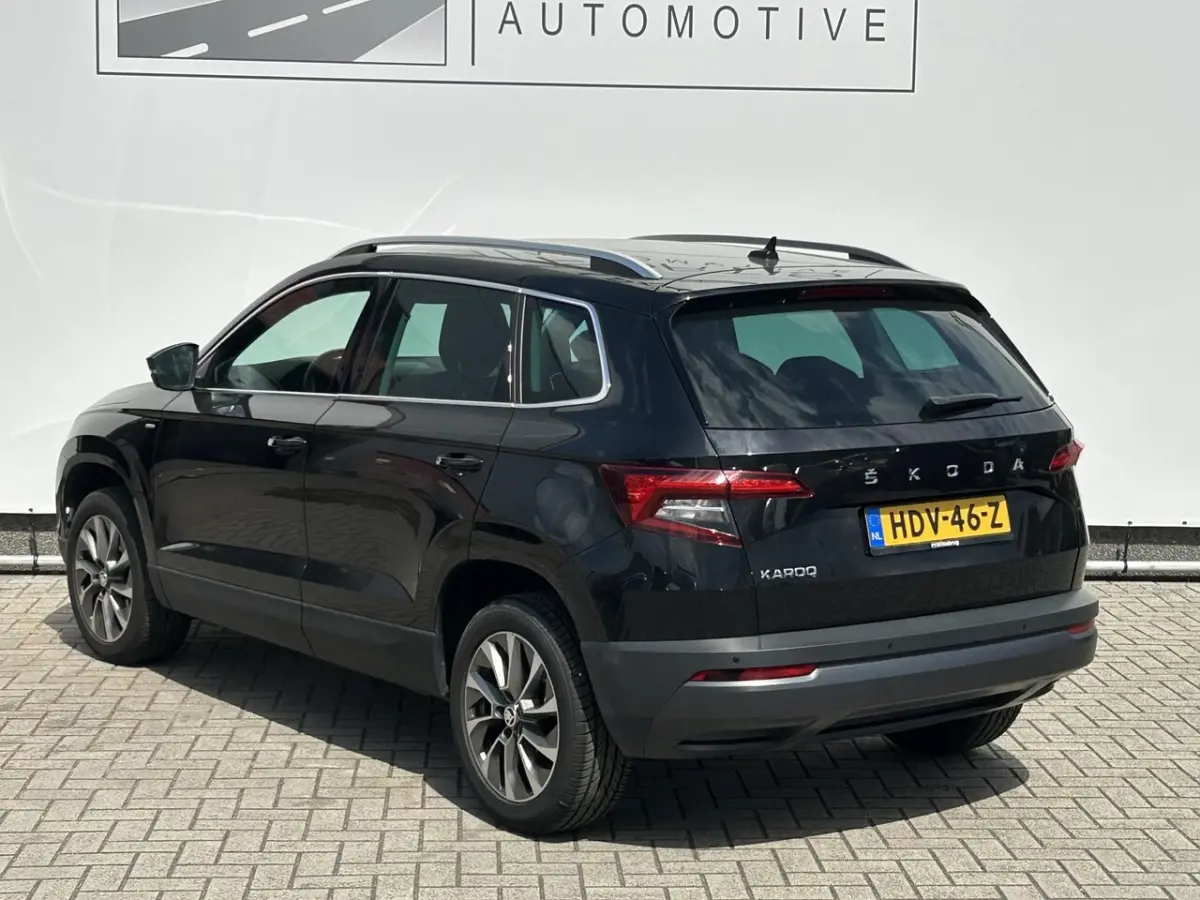 1.0 TSI Business Edition Plus STOELVERWARMING | MATRIX LED | NAVI | CARPLAY