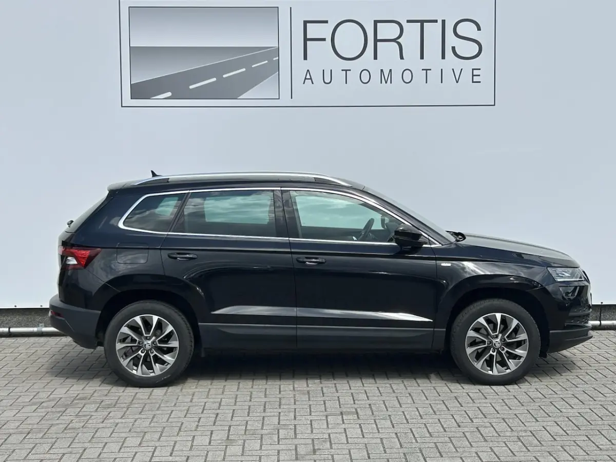 1.0 TSI Business Edition Plus STOELVERWARMING | MATRIX LED | NAVI | CARPLAY