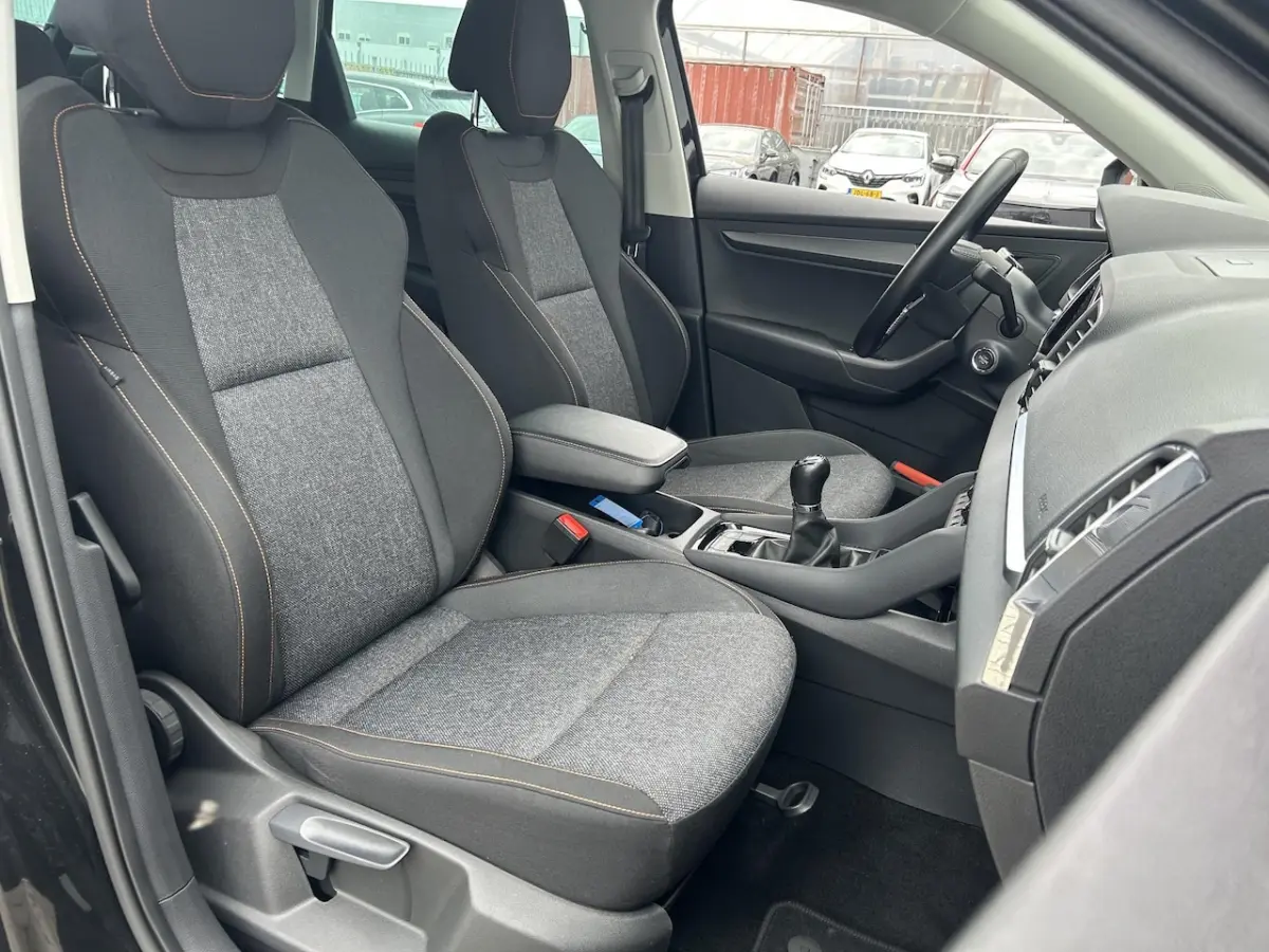 1.0 TSI Business Edition Plus STOELVERWARMING | MATRIX LED | NAVI | CARPLAY
