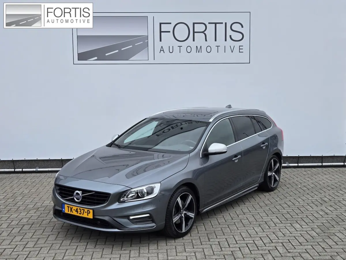2.0 T4 Business Sport R design NL-AUTO | PANODAK | LEDER | CAMERA | TREKHAAK