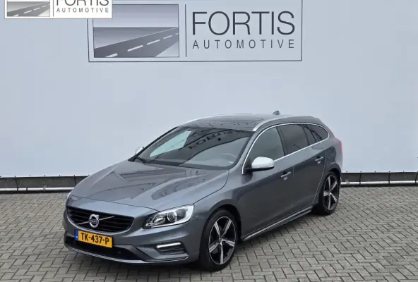 2.0 T4 Business Sport R design NL-AUTO | PANODAK | LEDER | CAMERA | TREKHAAK