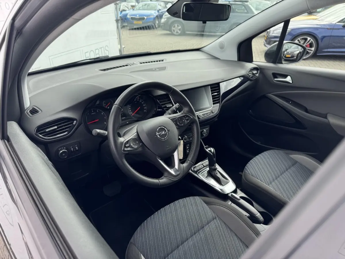 1.2 Turbo 120 Jaar Edition NL-AUTO | CARPLAY | AIRCO | AUTOMAAT
