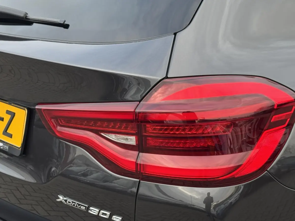 xDrive30e Business Edition Plus M-SPORT | PANODAK | HEAD UP