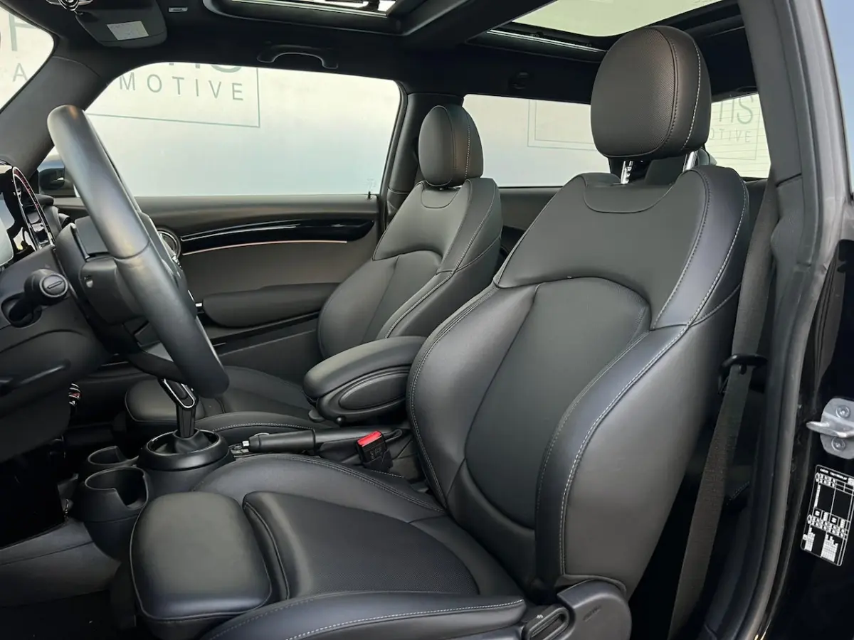 1.5 Cooper PANODAK | LEDER | HARMAN KARDON | DEALER ONDERH | CAMERA | HEAD - UP |