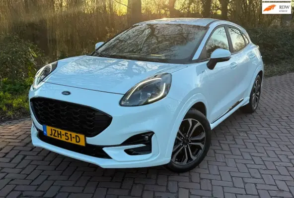 1.0 EcoBoost Hybrid ST-Line 1 Eig.b.j. 12-2023 30000 km , Navi, 17"lm, led verl