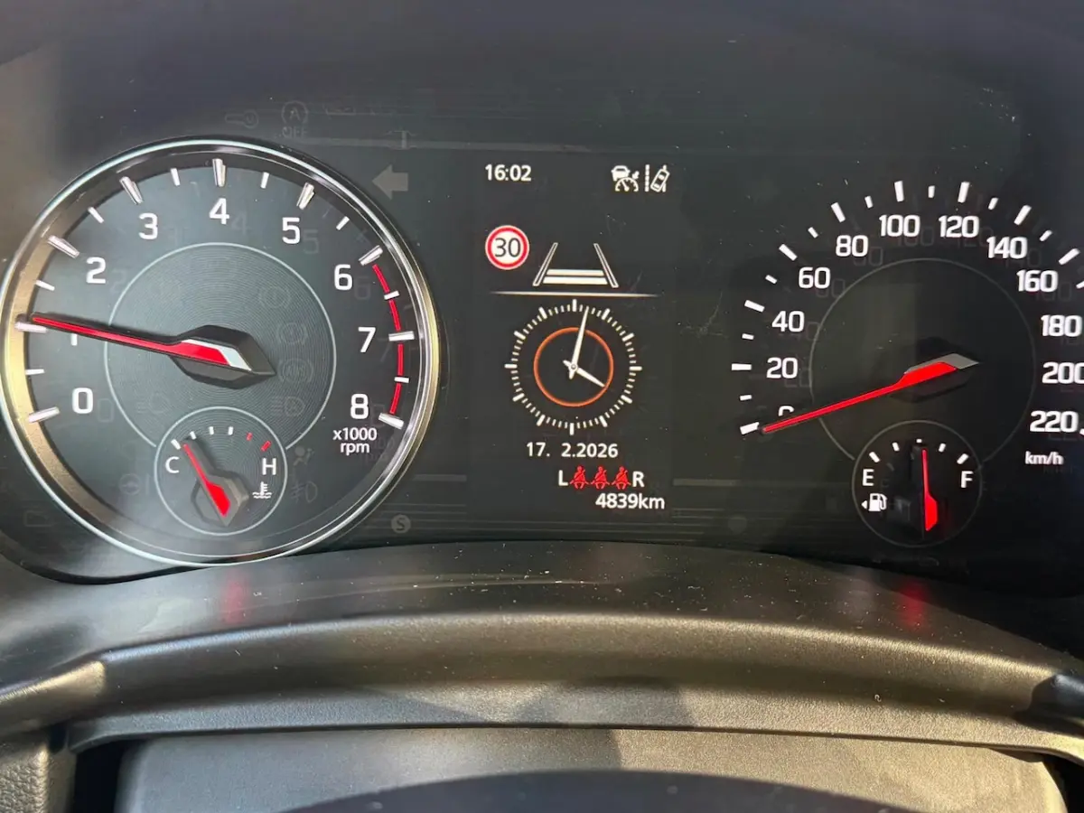 1.2 Comfort Smart Hybrid 6 X SWIFT 1Eig. 4800km b.j.12-2024 Carplay , Camera PDC , Adaptiv