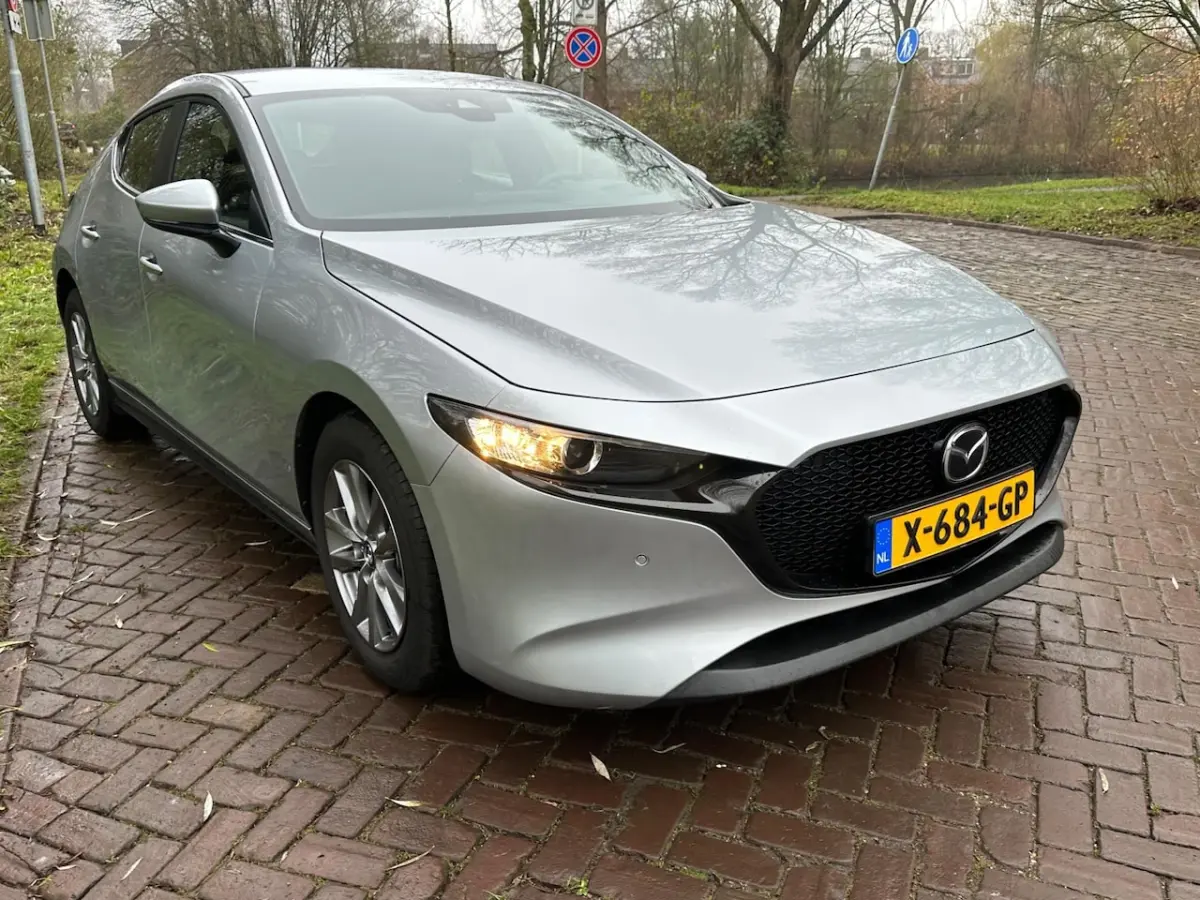 3 2.0 e-SkyActiv-G 122 Comfort hybrid, Automaat, 3200 Km, 1 Eig, b.j. 1-2023