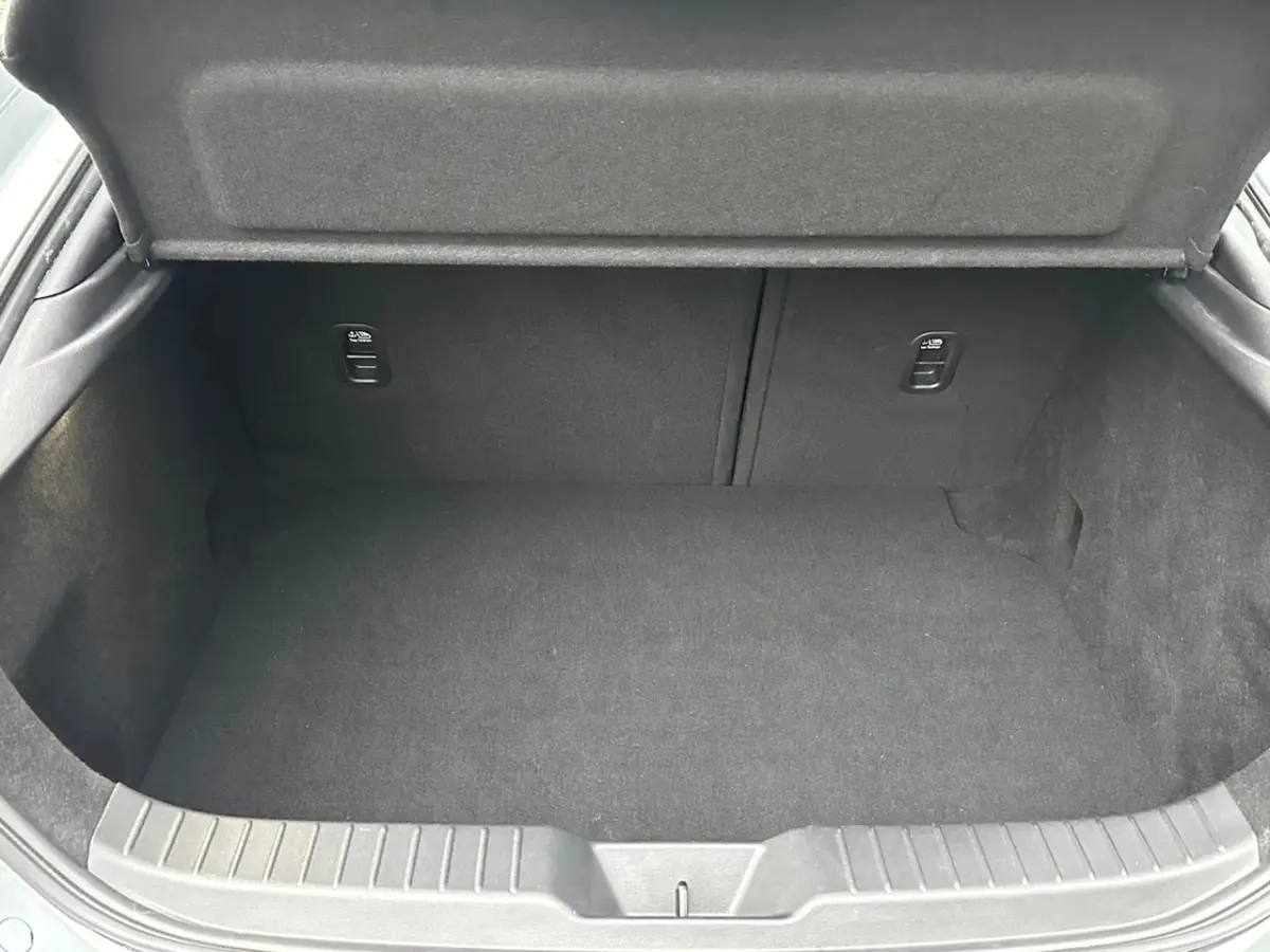 3 2.0 e-SkyActiv-G 122 Comfort hybrid, Automaat, 3200 Km, 1 Eig, b.j. 1-2023