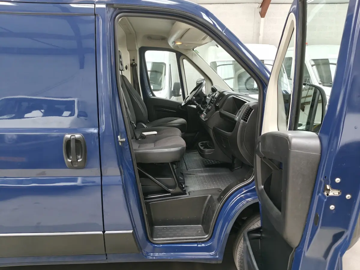 28 2.2 BlueHDi 120 L1H1 Control Economy