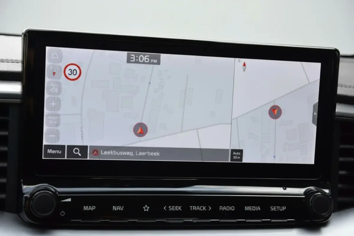 Ceed 1.0 T-GDi DynamicLine | 120PK | CARPLAY | CAMERA