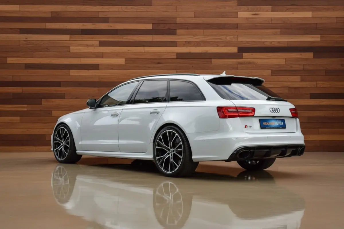 Avant 4.0 TFSI Quattro Pro Line Plus | Massagestoelen | Suzuka Grey RS 6