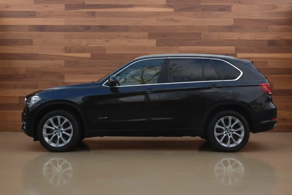 xDrive30d High Executive | PANO | GR.NAVI | LEDER
