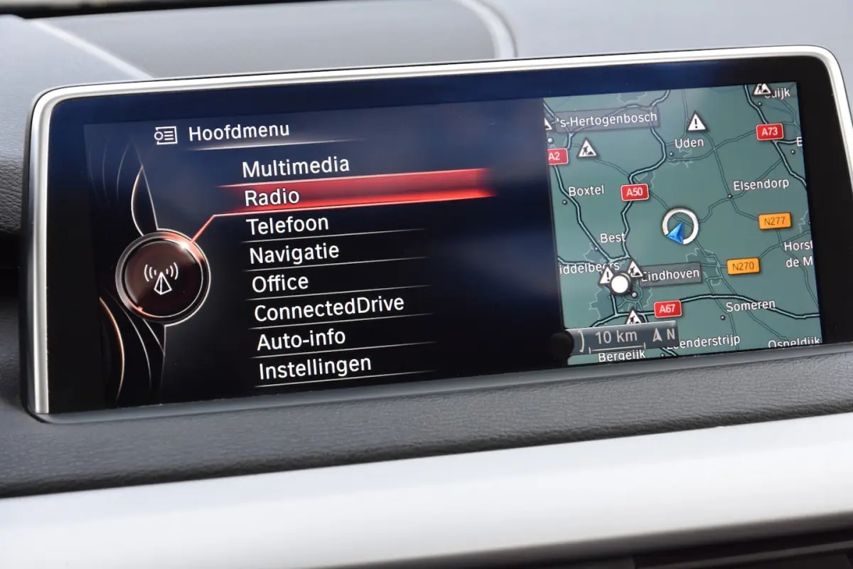 xDrive30d High Executive | PANO | GR.NAVI | LEDER