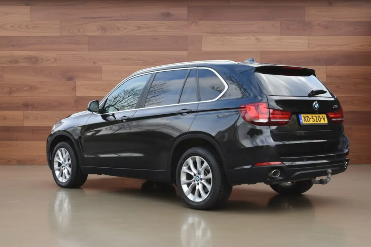 xDrive30d High Executive | PANO | GR.NAVI | LEDER