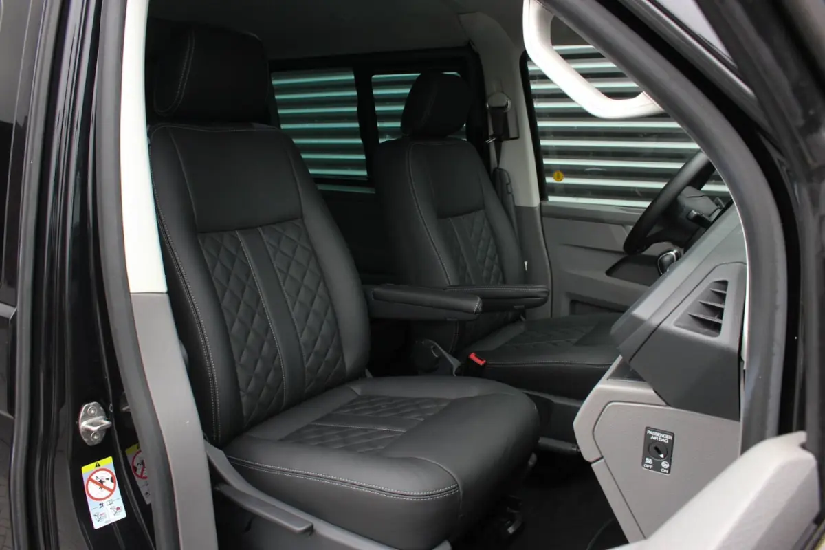 2.0 TDI L2H1 150PK BULLI DC DUBBEL CABINE / JB-EDITION / FULL OPTIONS / LEDER BEKLEDING /