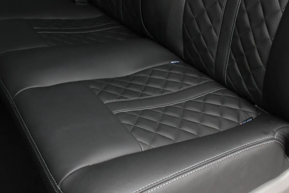 2.0 TDI L2H1 150PK BULLI DC DUBBEL CABINE / JB-EDITION / FULL OPTIONS / LEDER BEKLEDING /