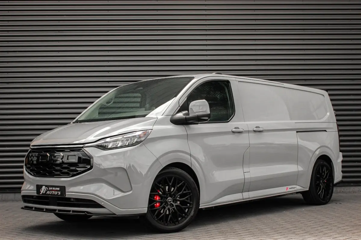 340 L2H1 Limited 71 kWh 218PK / JB- EDITON / CAMERA / 370KM RANGE /APPLE CARPLAY /DRIVERS-