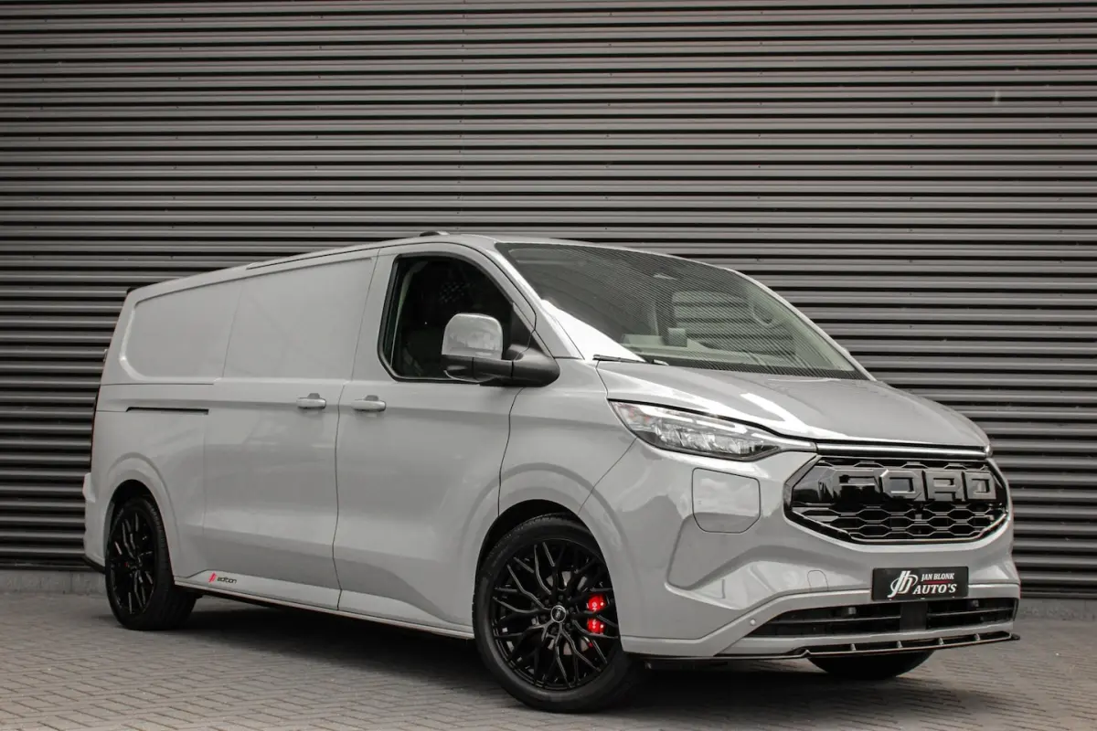 340 L2H1 Limited 71 kWh 218PK / JB- EDITON / CAMERA / 370KM RANGE /APPLE CARPLAY /DRIVERS-