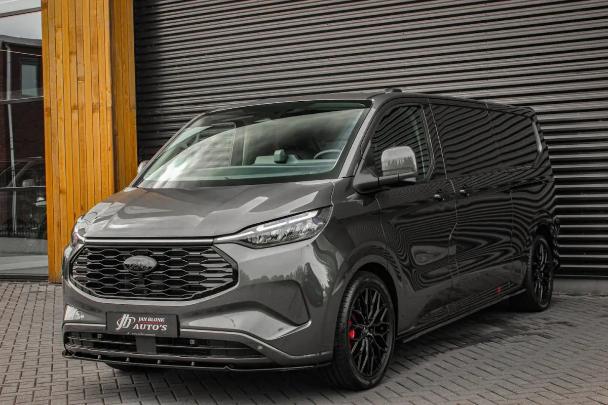 L2H1 Limited 71kWh 218PK 3-ZITS / JB-EDITON / CAMERA / 370KM RANGE / APPLE CARPLAY /DRIVER