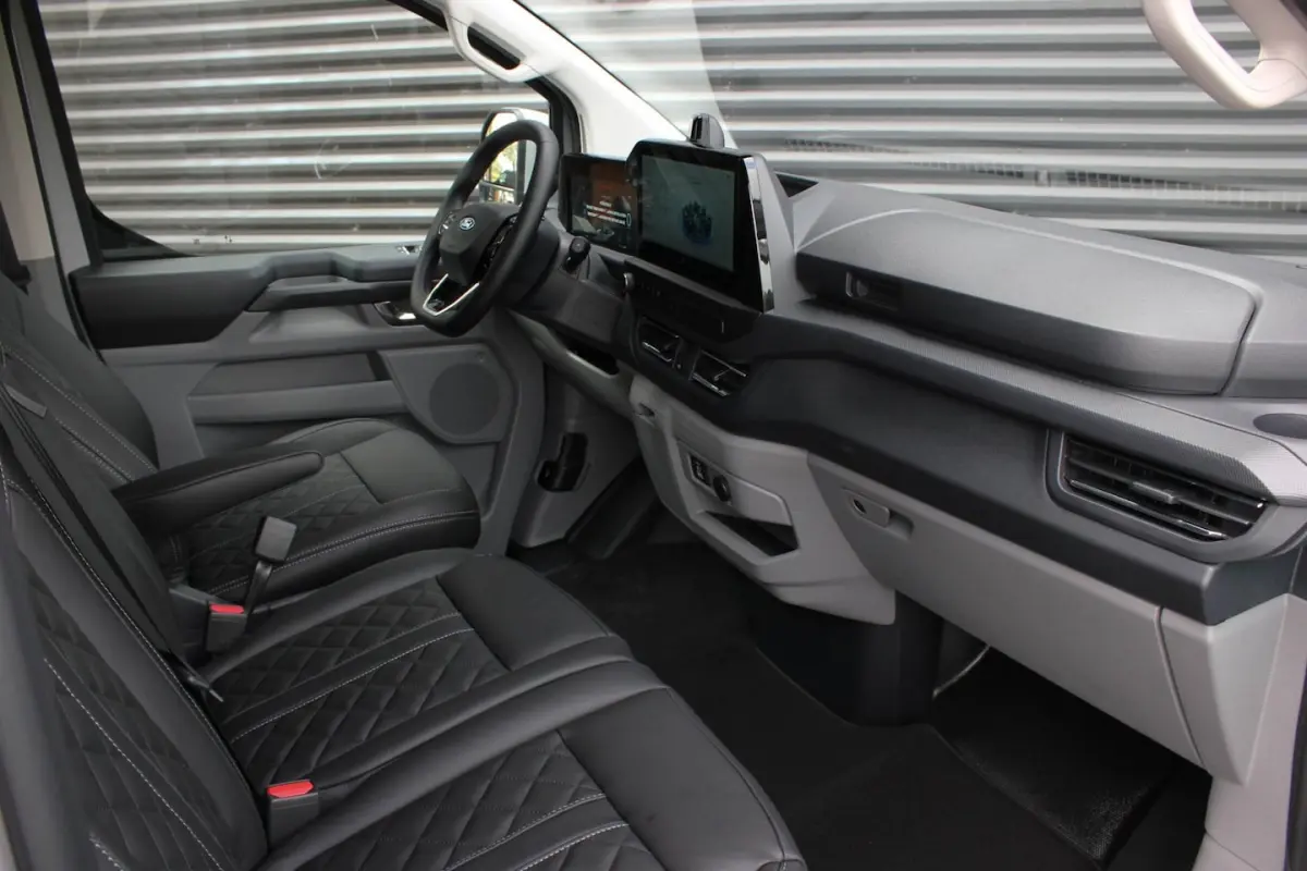 L2H1 Limited 71 kWh 218PK / JB- EDITON / CAMERA / 370KM RANGE / APPLE CARPLAY /DRIVERS- PA