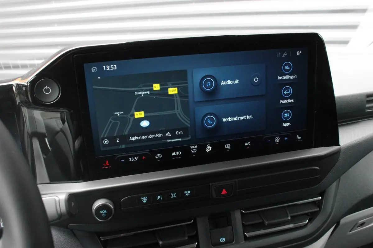 340 L2H1 Limited 65 kWh 218PK / JB- EDITON / CAMERA / 328KM RANGE / APPLE CARPLAY /DRIVERS