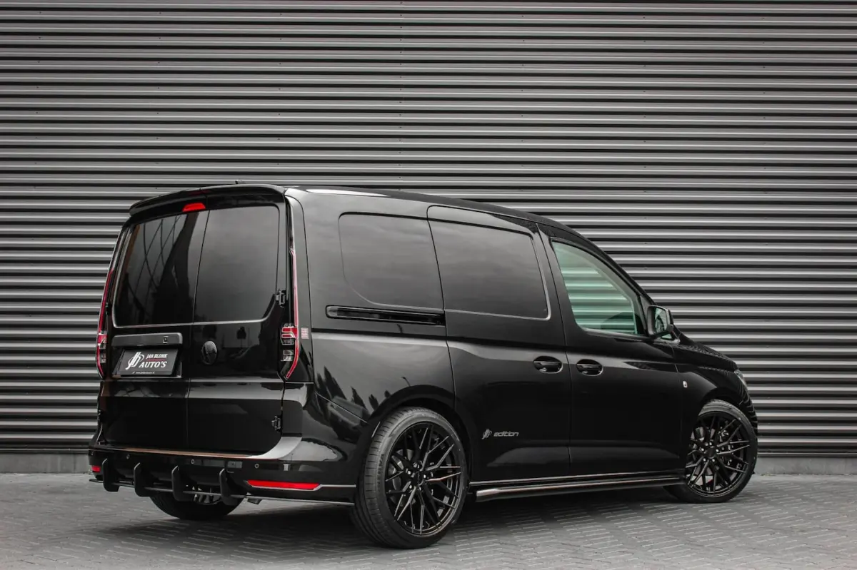 2.0 TDI 122PK DSG JB- EDITION / MAXTRON / SIDE- BARS / VERLAGING / ELEK- PAKKET / PDC / CA