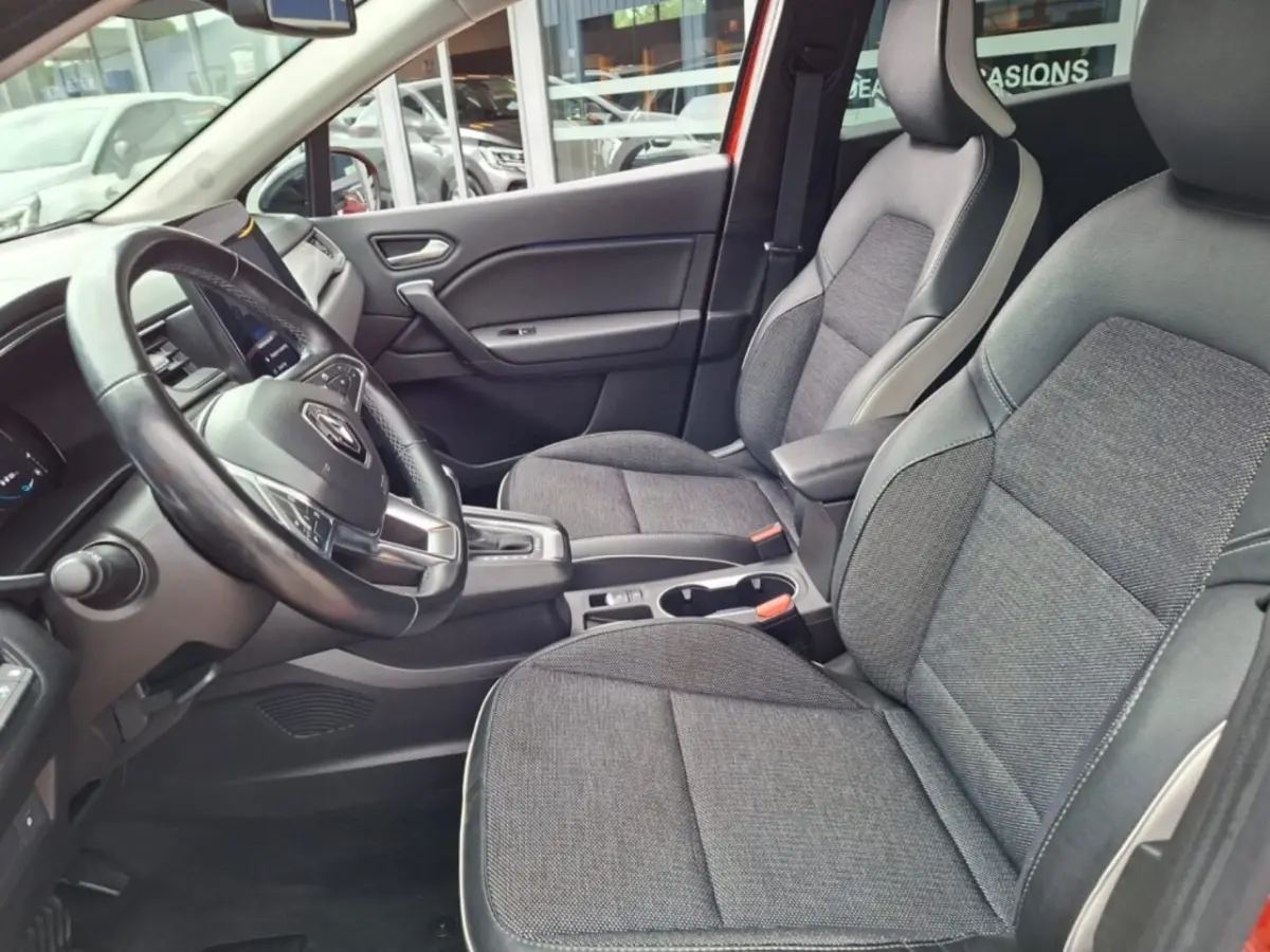 1.6 PHEV 160 INTENS AUTOMAAT NAVI LMV PDC-CAMERA STOELVW
