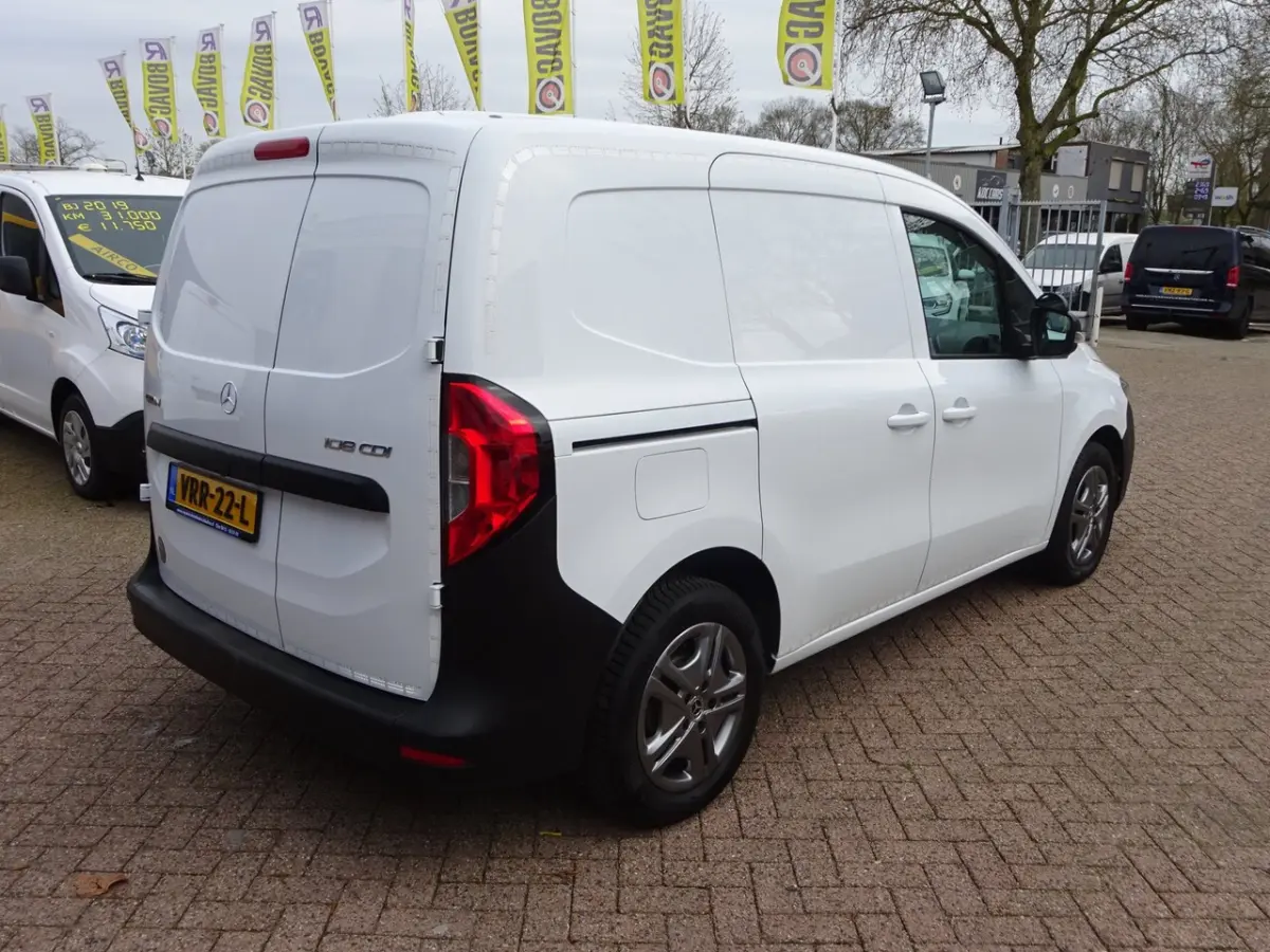 108 CDI L1 Pro MBUX AIRCO CRUISE CONTROL NAVIGATIE