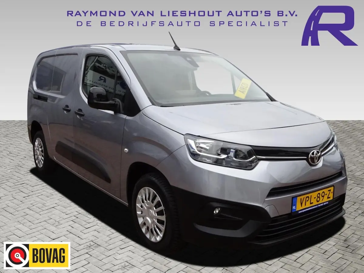 1.5 D-4D Navigator Long 130 PK RECALL REEDS UITGEVOERD NAVI CRUISE PDC