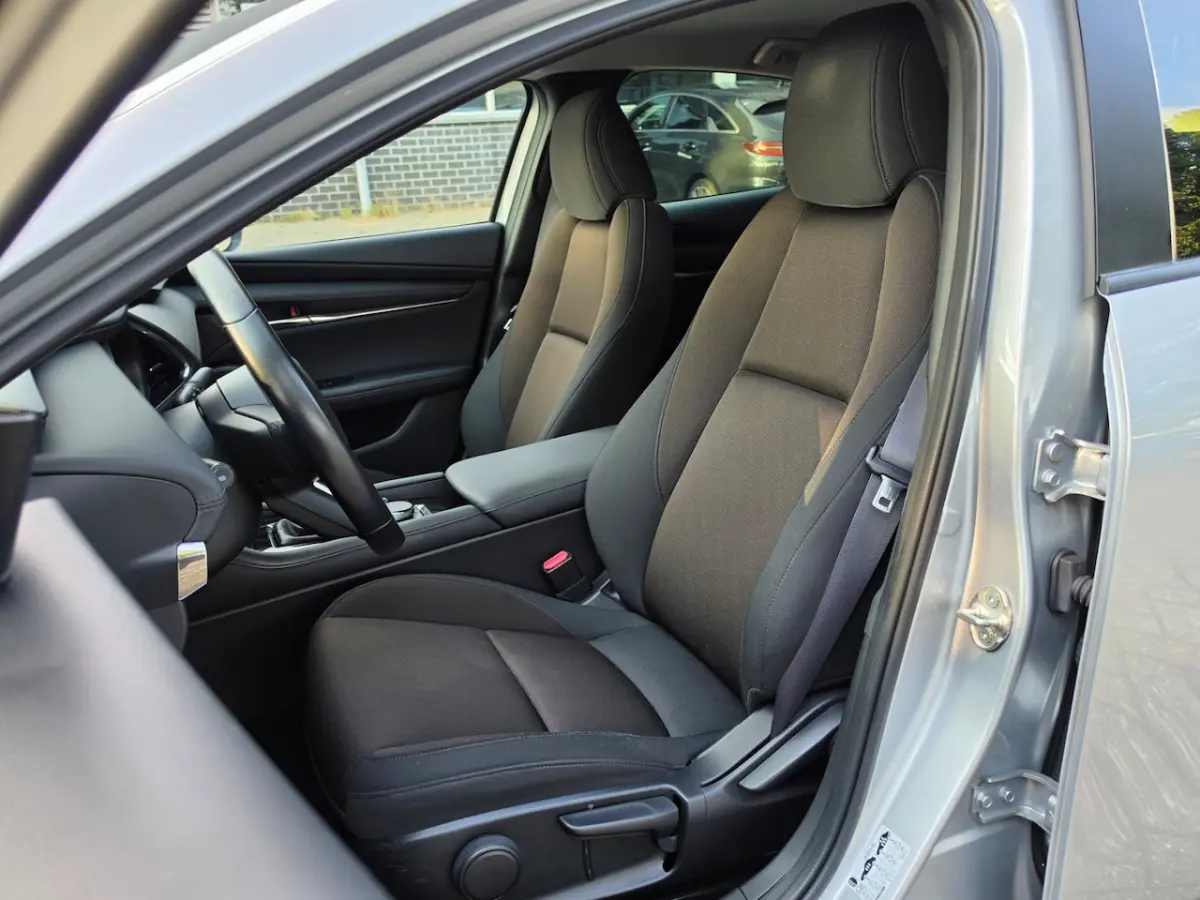 3 2.0 e-SkyActiv-G M Hybrid 122 Navi Camera Trekhaak