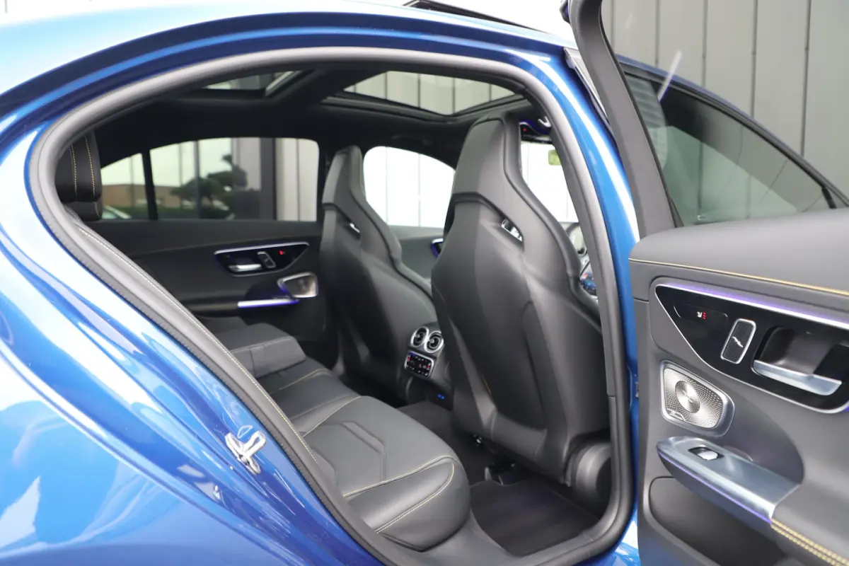 AMG 63 S E Performance | 680PK | Head-up | Carbon int+ext | Schaalstoelen | Burmester | AM