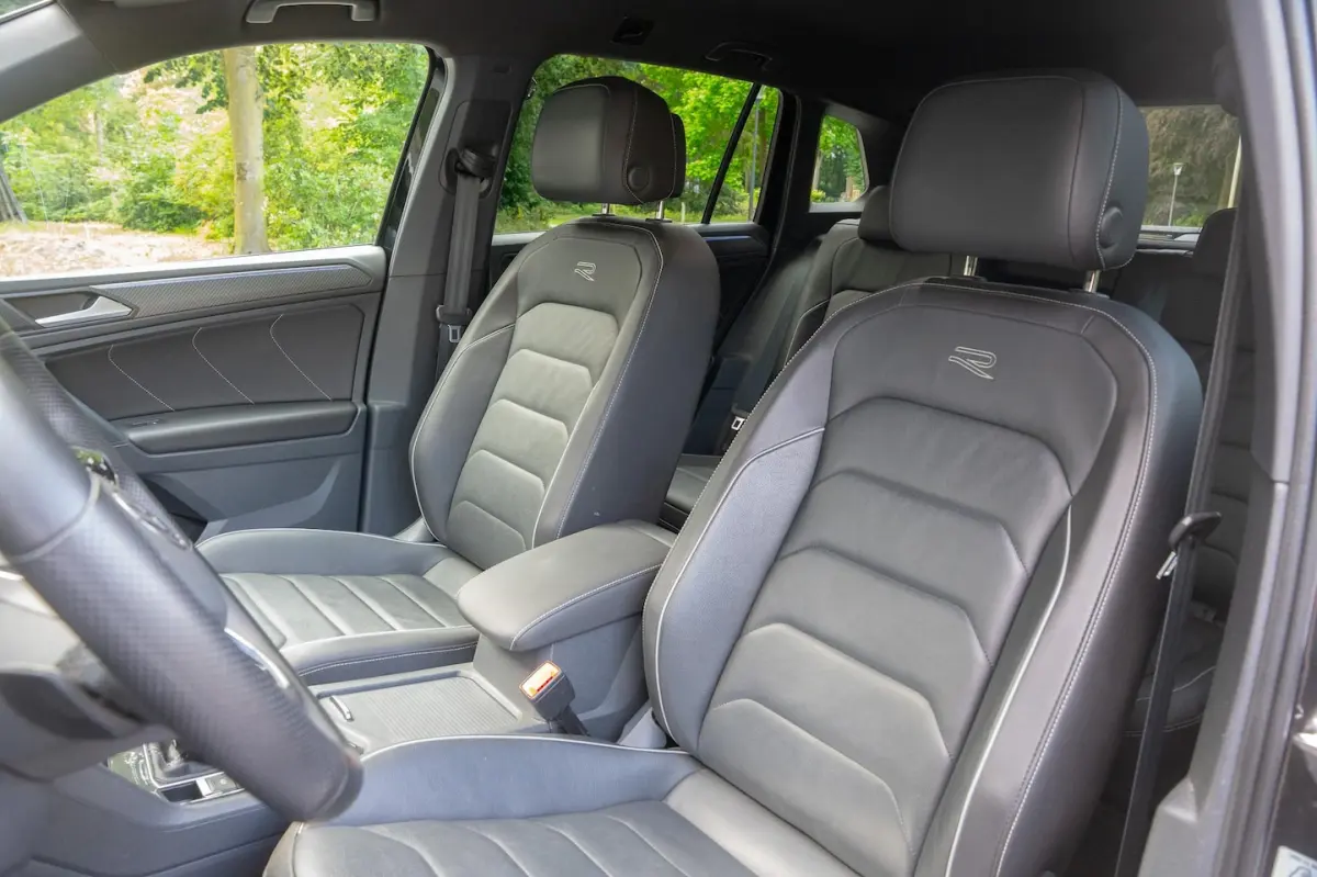1.4 TSI eHybrid R-Line Business+ LEDER | MEMORY | ADAPTIVE | KEYLESS | 1E EIGN