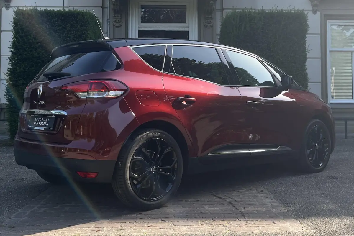 1.3 TCe Black Edition 160 PK PANO | CAMERA | CARPLAY | HALF LEDER | KEYLESS