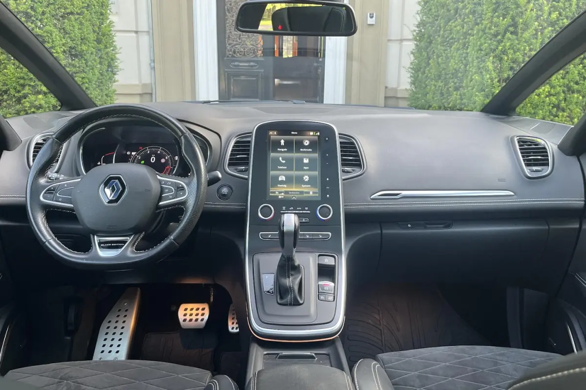 1.3 TCe Black Edition 160 PK PANO | CAMERA | CARPLAY | HALF LEDER | KEYLESS