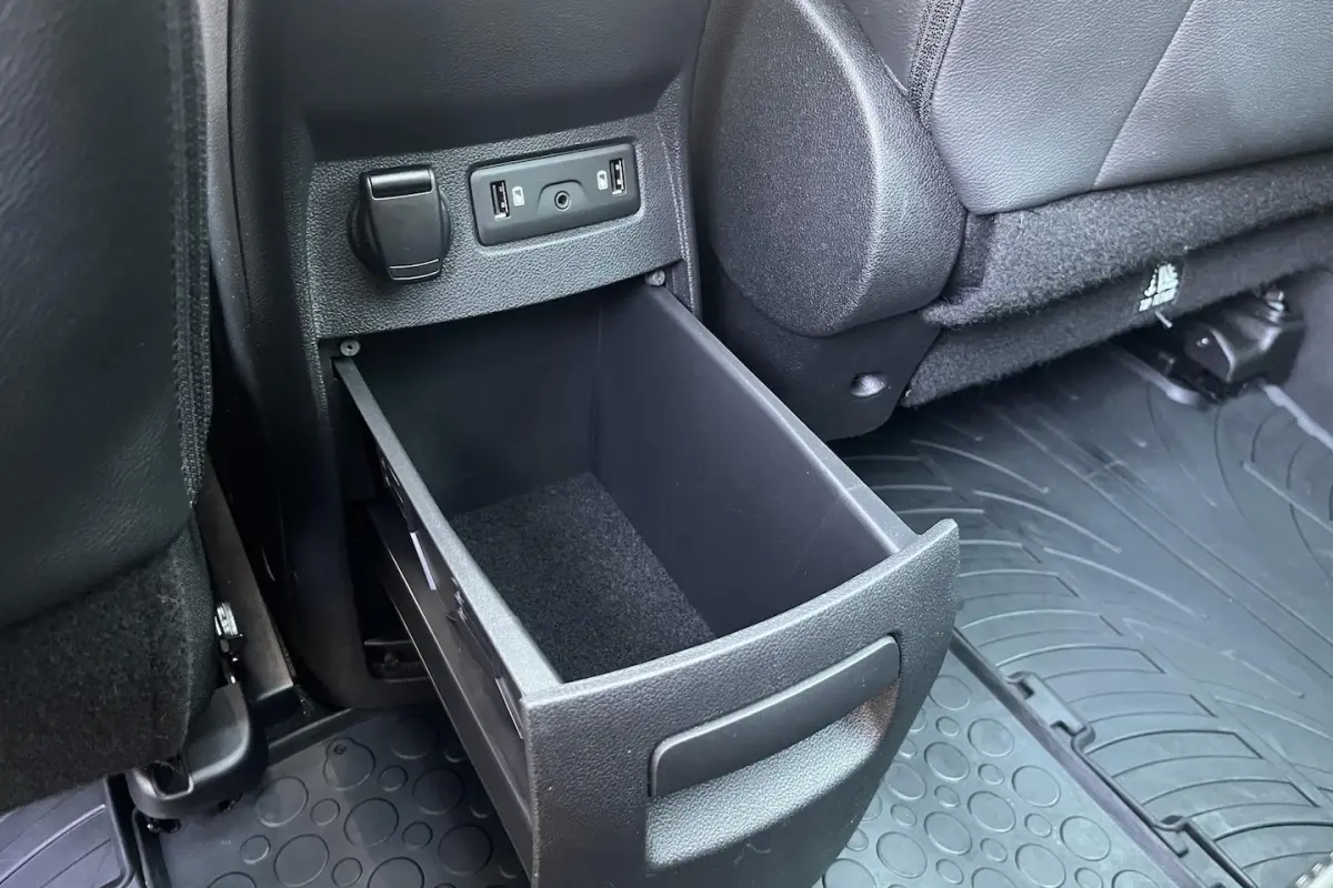 1.3 TCe Black Edition 160 PK PANO | CAMERA | CARPLAY | HALF LEDER | KEYLESS