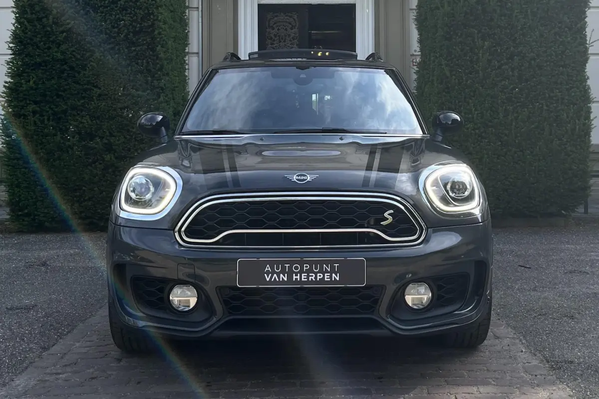 1.5 Cooper S E ALL4 Chili PANO | H&K | HARMAN KARDON | PANO | HUD | JCW PAKKET | CARPLAY |