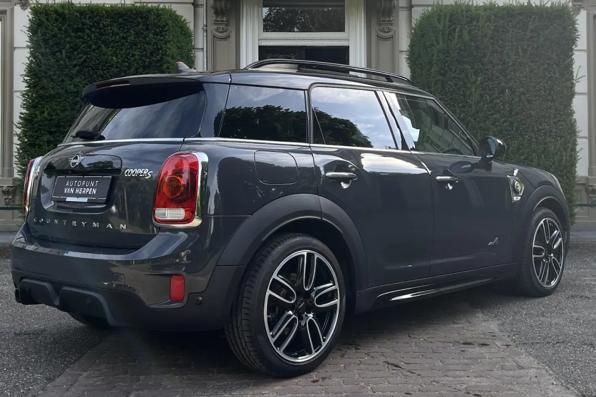 1.5 Cooper S E ALL4 Chili PANO | H&K | HARMAN KARDON | PANO | HUD | JCW PAKKET | CARPLAY |
