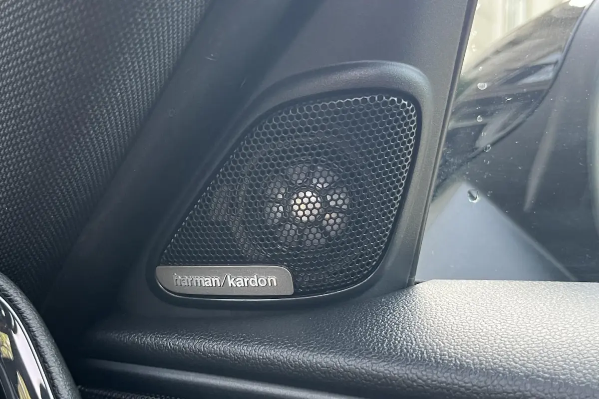 1.5 Cooper S E ALL4 Chili PANO | H&K | HARMAN KARDON | PANO | HUD | JCW PAKKET | CARPLAY |