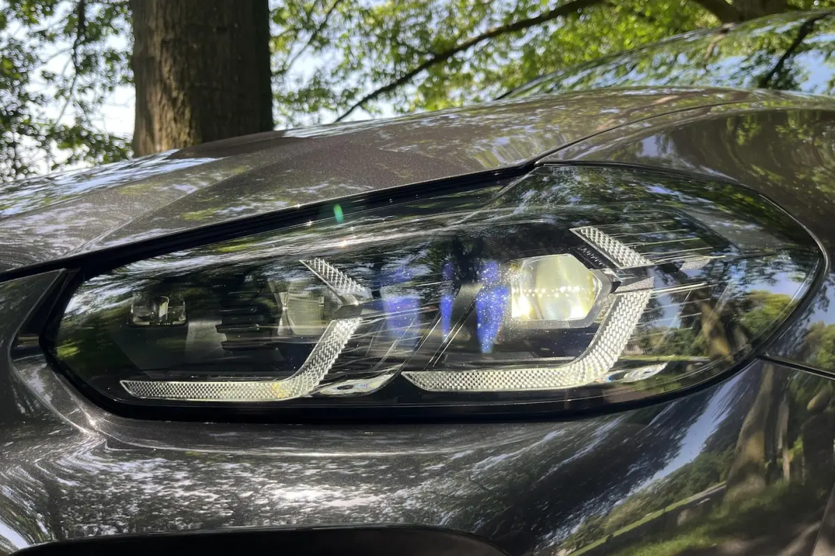 High Executive 80 kWh PANO | MEMORY | KEYLESS | DRIVING ASS. PROF | CAMERA | LEDER | CARPL