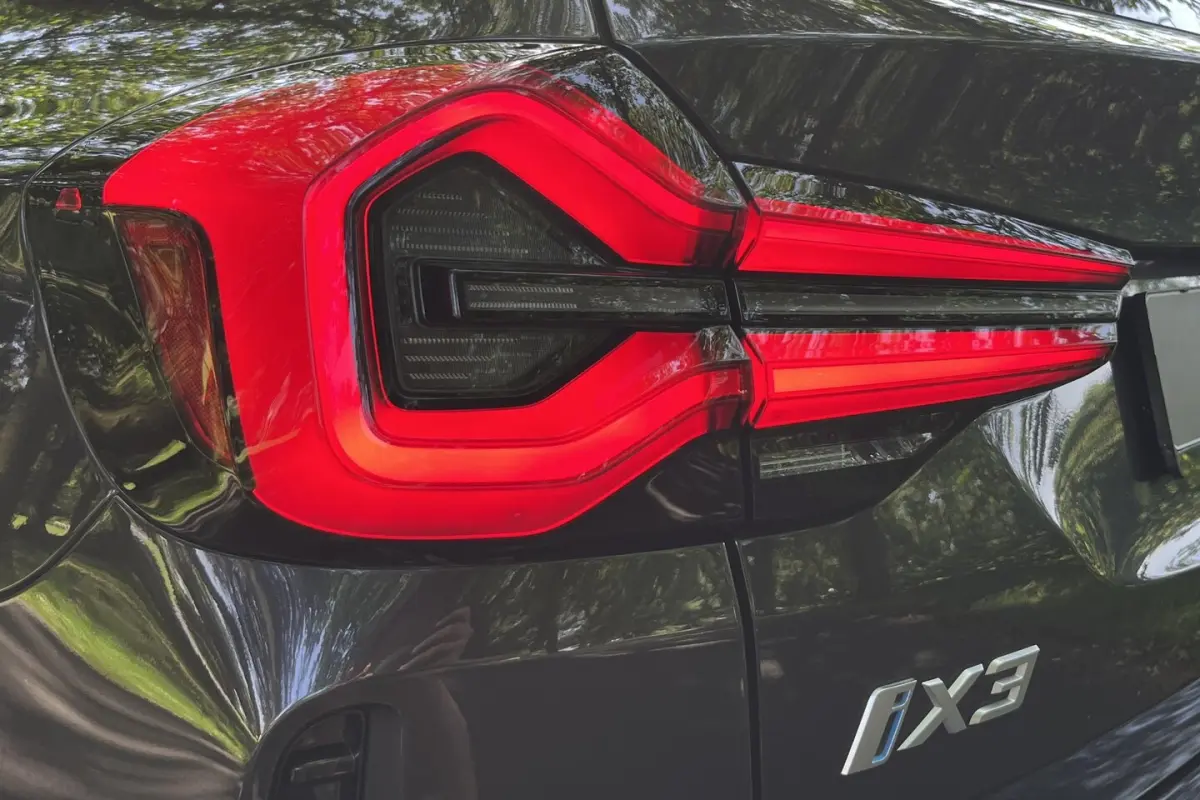 High Executive 80 kWh PANO | MEMORY | KEYLESS | DRIVING ASS. PROF | CAMERA | LEDER | CARPL