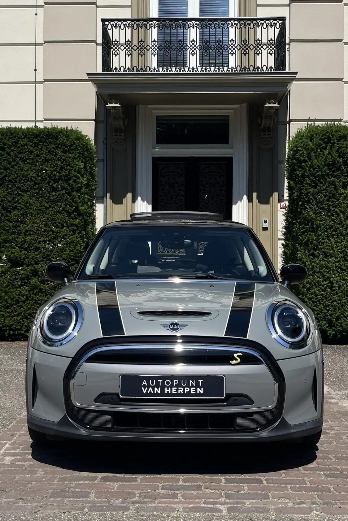 Classic 33 kWh PANO | H&K | CAMERA | CARPLAY | KEYLESS | HALF LEDER