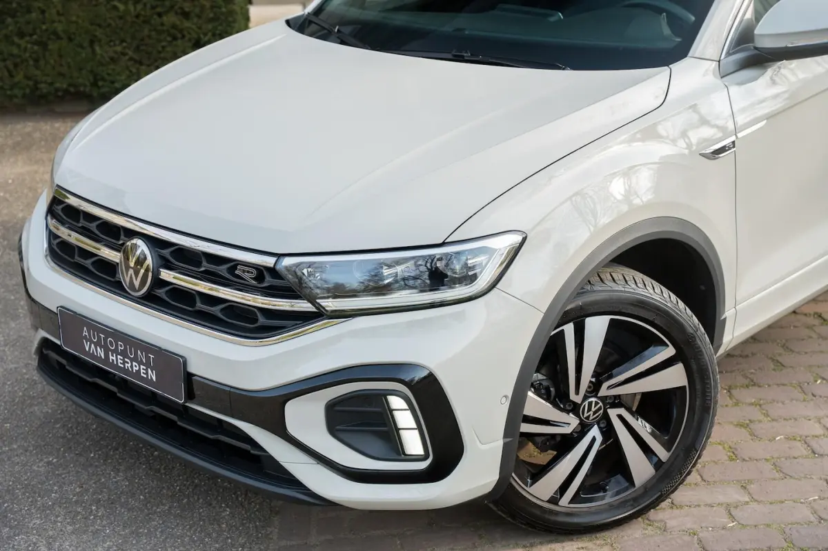 1.5 TSI R-Line Business+ IQ LIGHT | CAMERA | BLIND SPOT | ACC | STOEL- EN STUURVERW