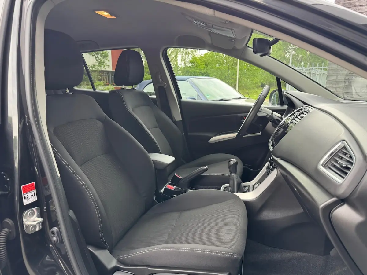 1.0 Boosterjet Comfort Keyless, Camera, Navi, Cruise, Climate Control,