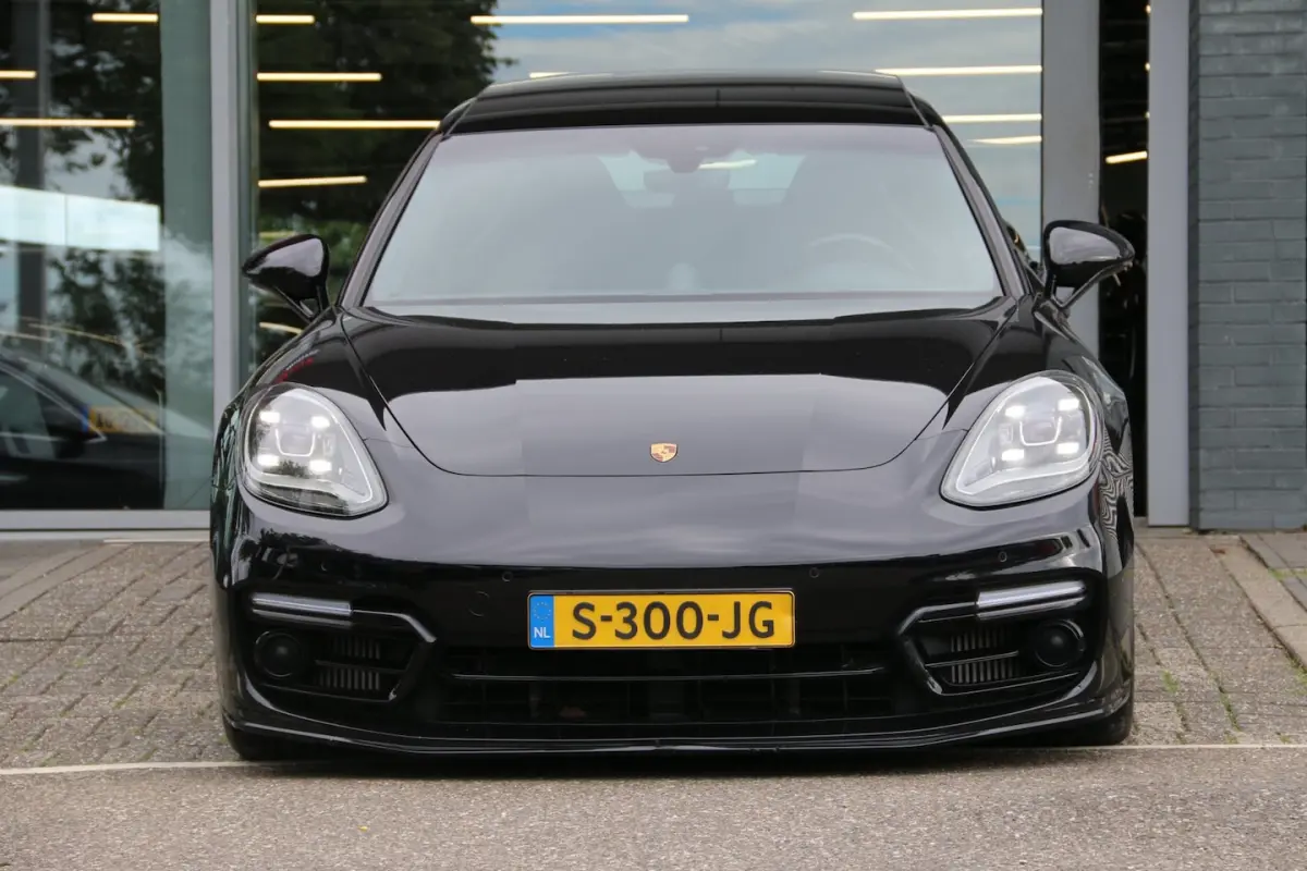 2.9 4 E-Hybrid DEALER OND. 5-PERS. NP 165.000, -