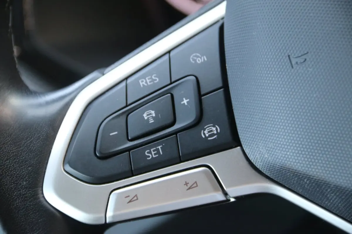 1.0 TSI Life CAMERA NL-AUTO NAP DEALER OND