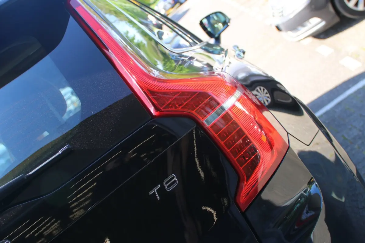 2.0 T8 Twin Engine AWD Inscription