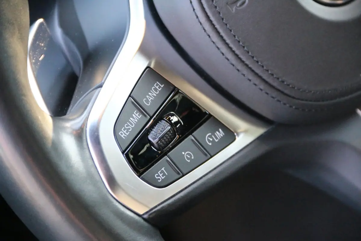 320i Executive Edition DEALER OND. NL-AUTO NAP