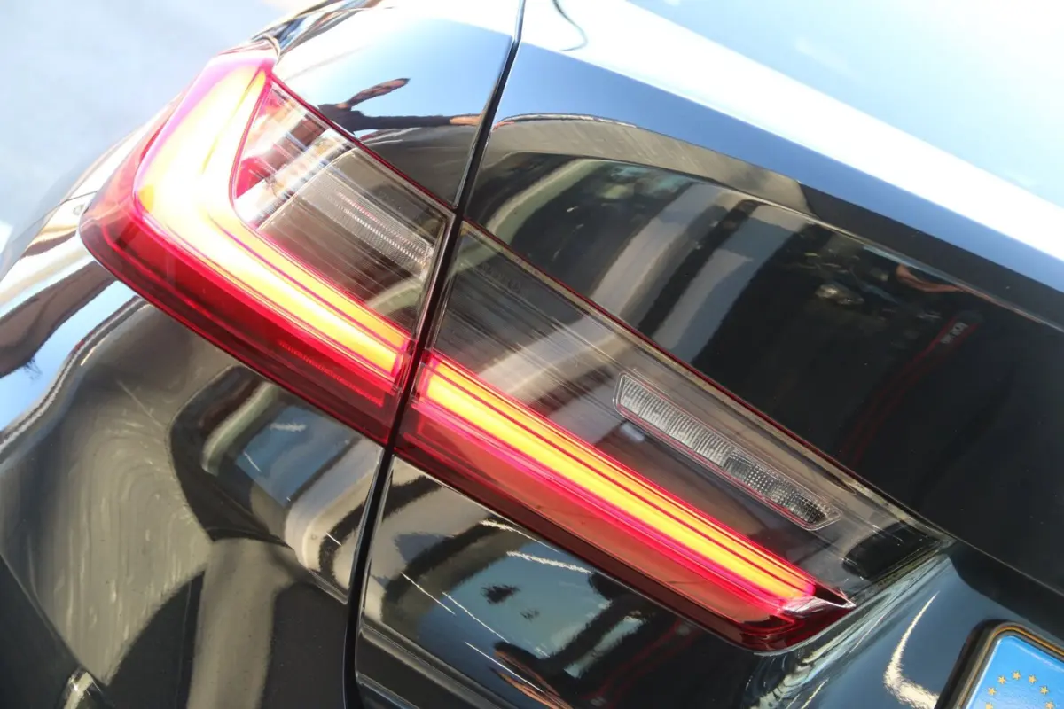 320i Executive Edition DEALER OND. NL-AUTO NAP